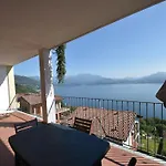 Dom wakacyjny By Maggiore With Stunning Views