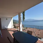 By Maggiore With Stunning Views Dom wakacyjny Oggebbio