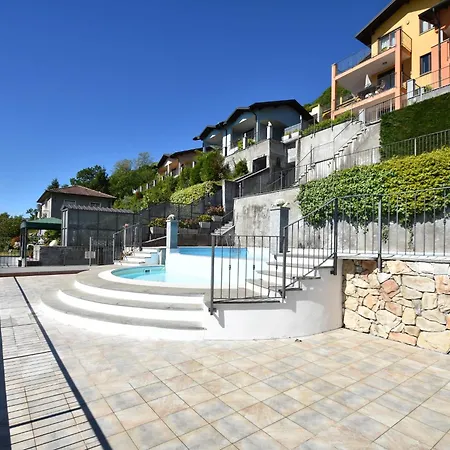 By Maggiore With Stunning Views Сasa de vacaciones